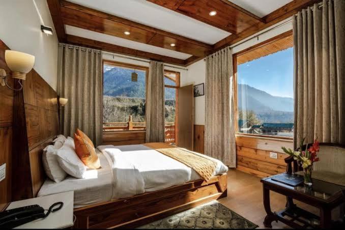 Royal Rajasthan Regency - Hotel & Restaurant Manali  Exterior photo